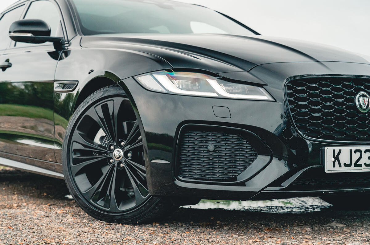 Jaguar XF Sportbrake front bumper Jaguar XF Sportbrake front bumper