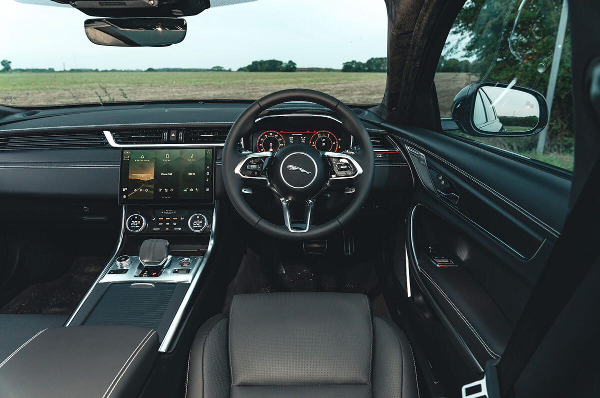 Jaguar XF Sportbrake interior Jaguar XF Sportbrake interior