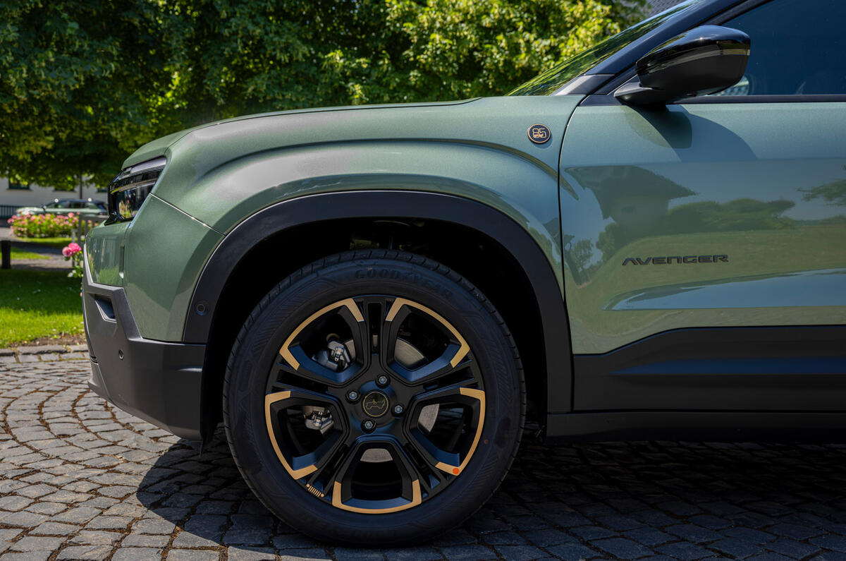 Jeep Avenger 4xe EV review 2026 006