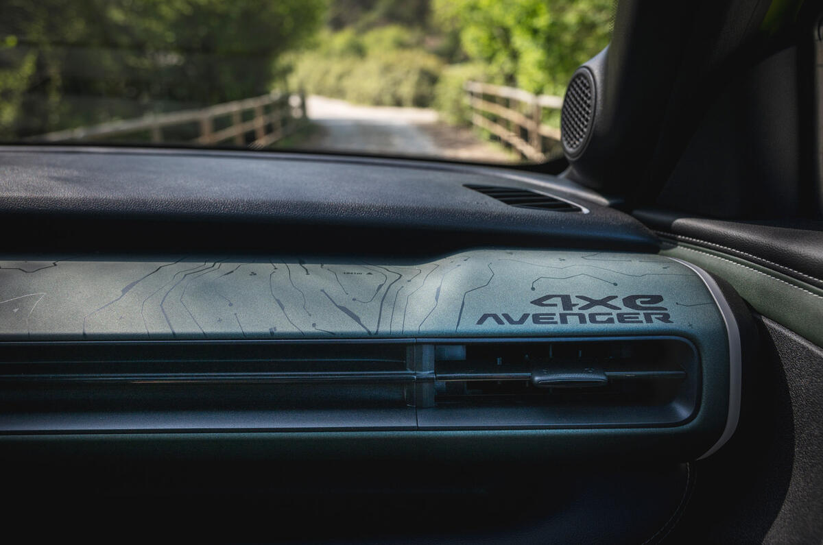 Jeep Avenger 4xe EV review 2026 013