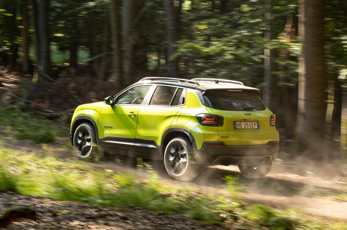 Jeep Avenger 4XE review 2026 002