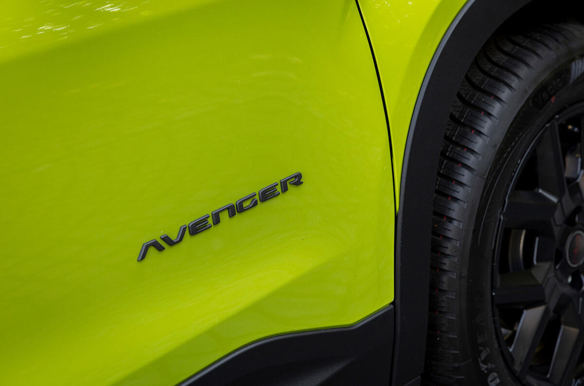 Jeep Avenger 4XE review 2026 006