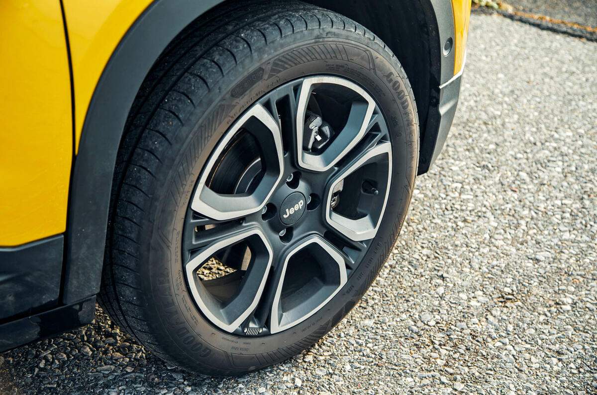 jeep avenger review 2024 06 wheel jeep avenger review 2024 06 wheel