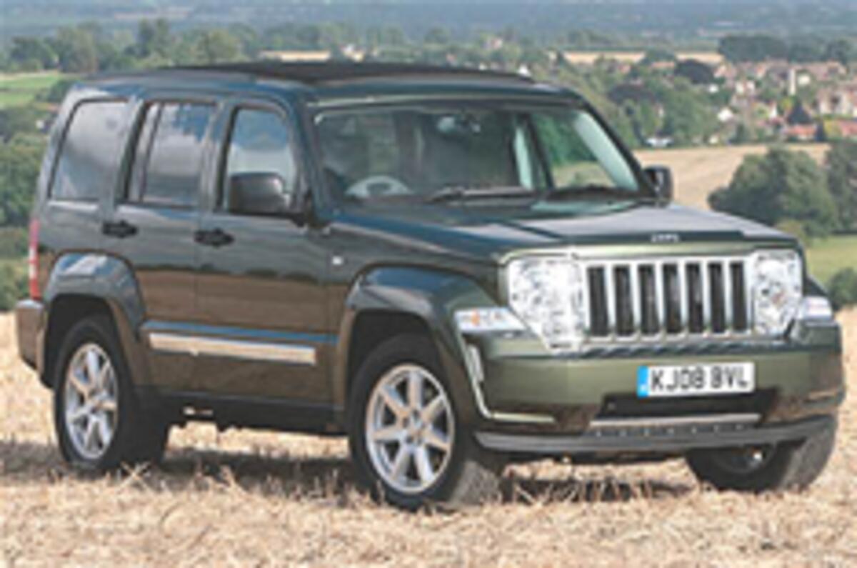 Jeep Cherokee takes on X-Trail