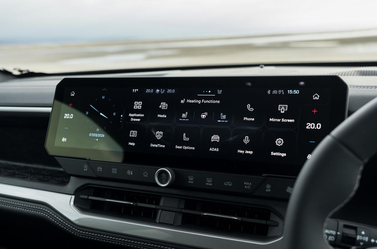 Jeep Compass E Hybrid review 2026 015