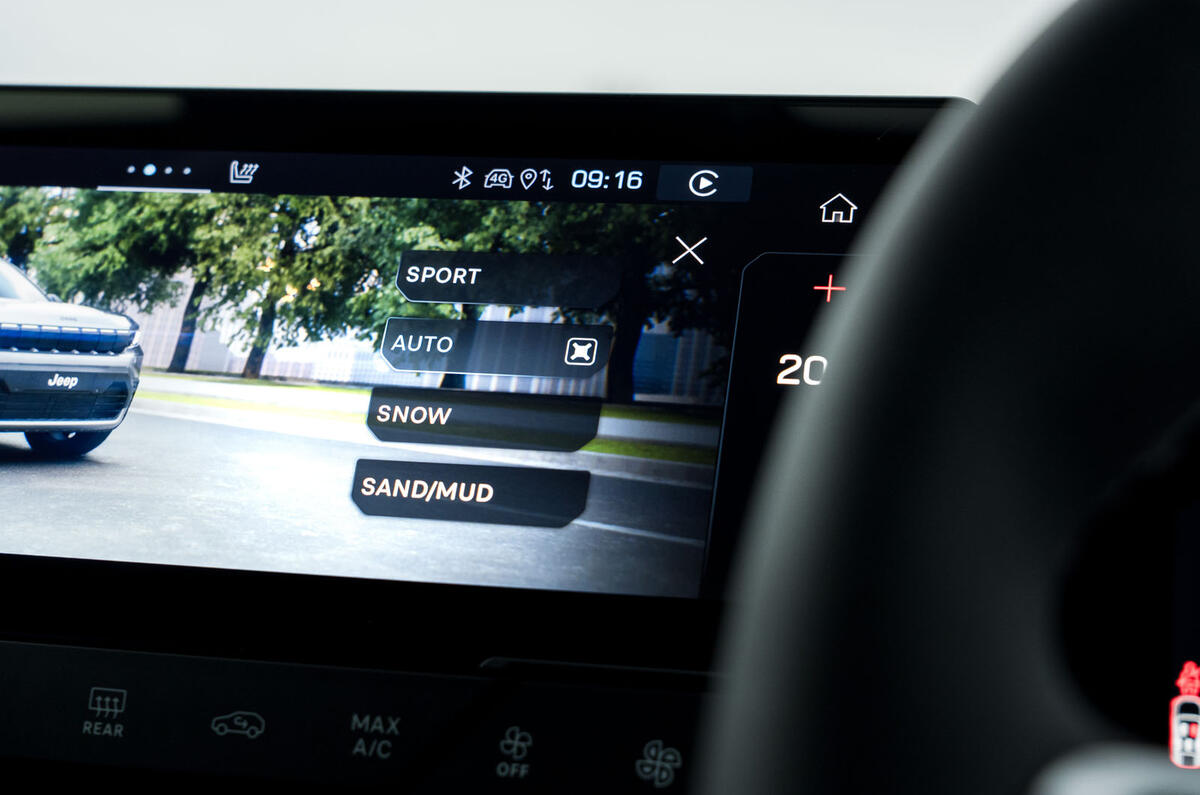 Jeep Compass E Hybrid review 2026 016