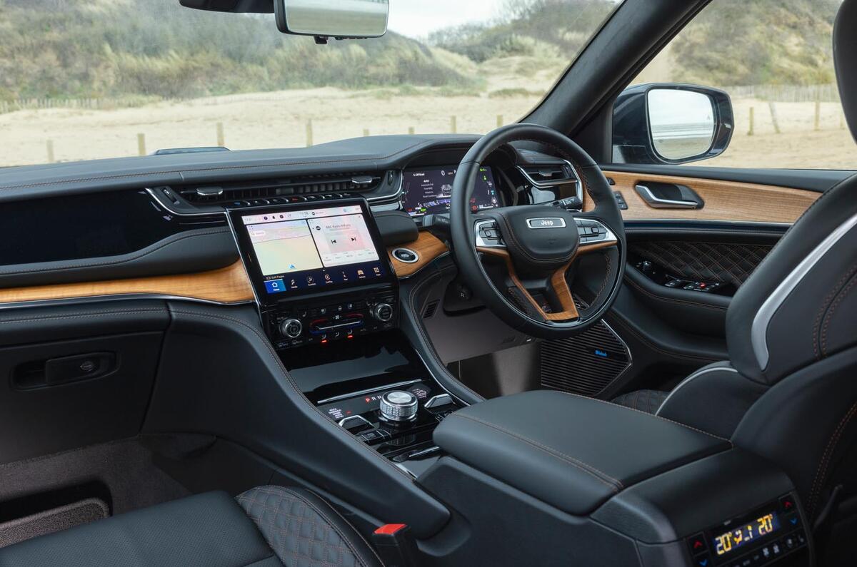 jeep grand cherokee review 2024 08 dash jeep grand cherokee review 2024 08 dash