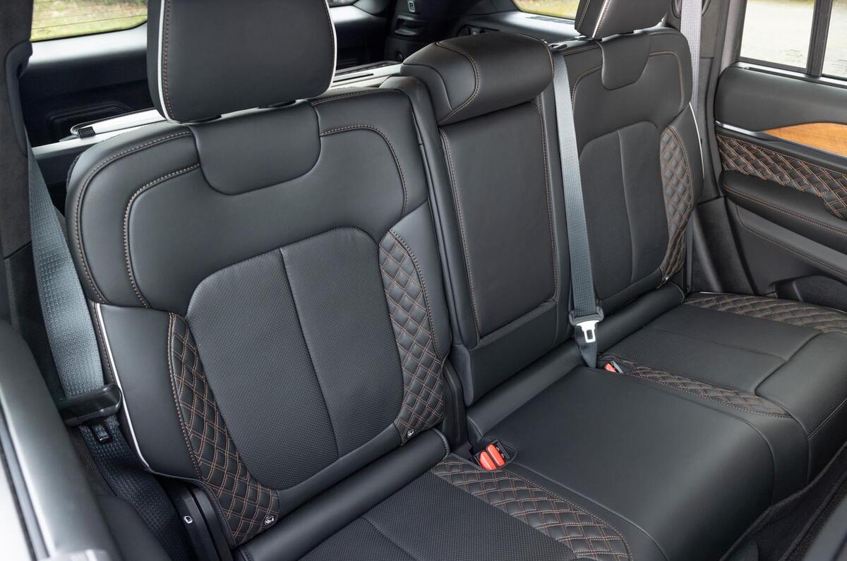 jeep grand cherokee review 2024 14 back seats jeep grand cherokee review 2024 14 back seats