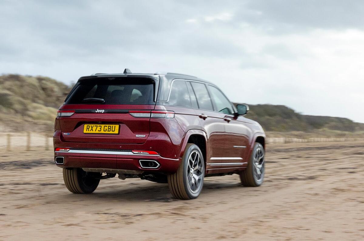jeep grand cherokee review 2024 19 rear tracking jeep grand cherokee review 2024 19 rear tracking