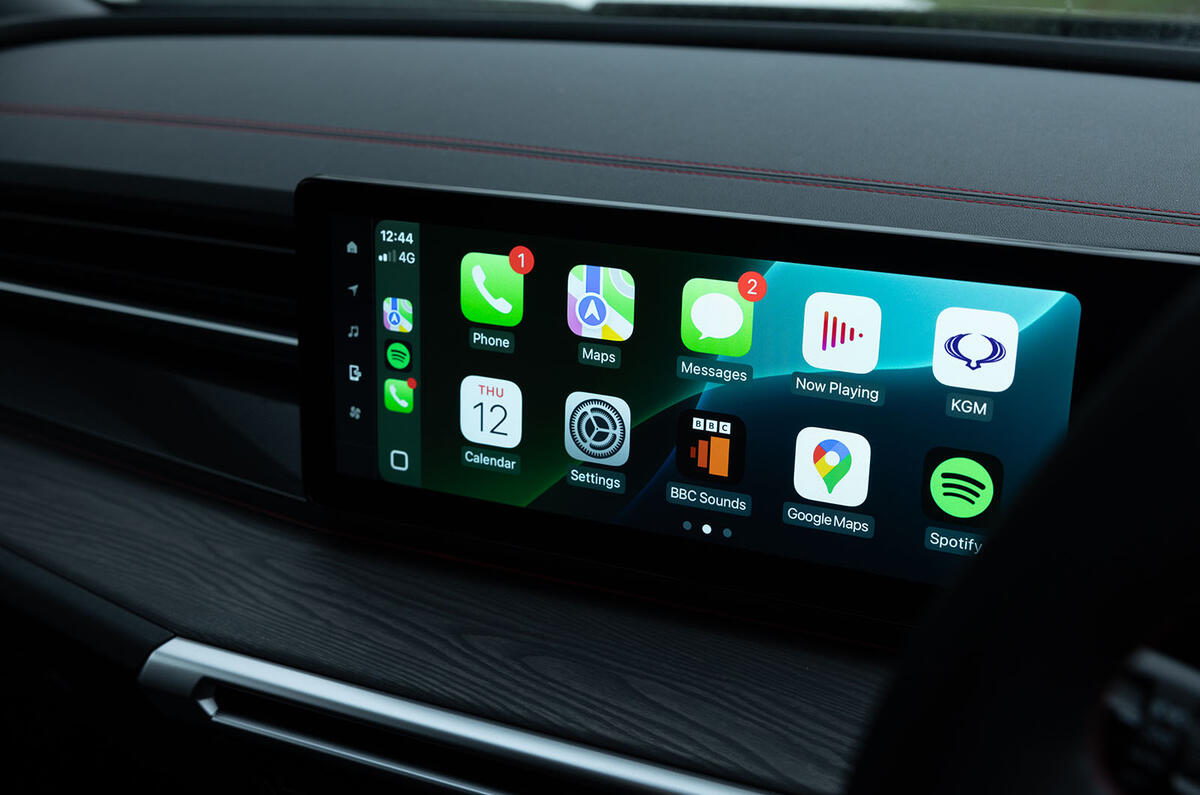 KGM Actyon review 2025015 infotainment