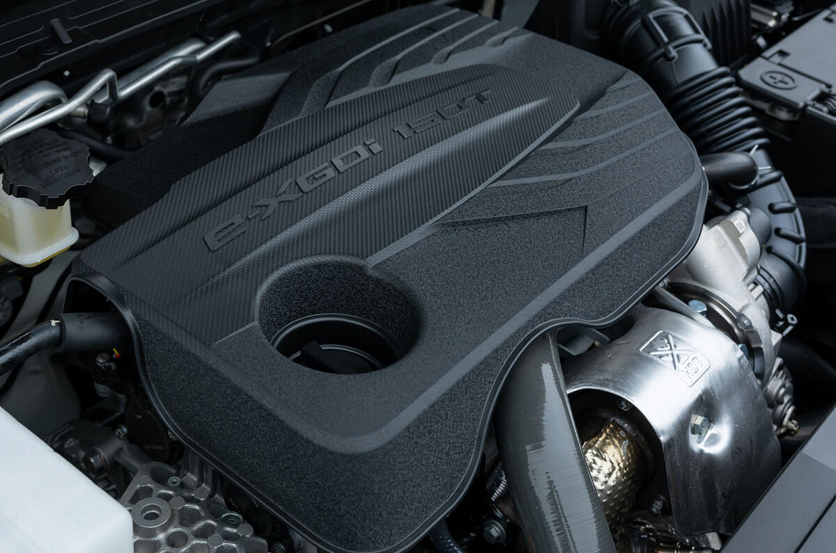 KGM Actyon review 2025024 engine