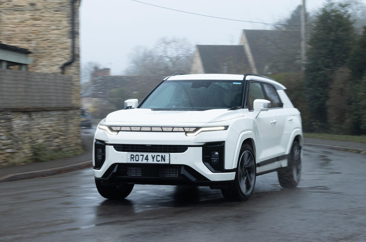 KGM Actyon review 2025026 front cornering