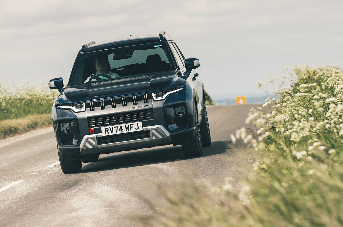 KGM Torres review 2025 22 front pan