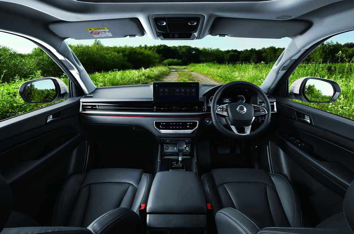 KGM Musso dash KGM Musso dash