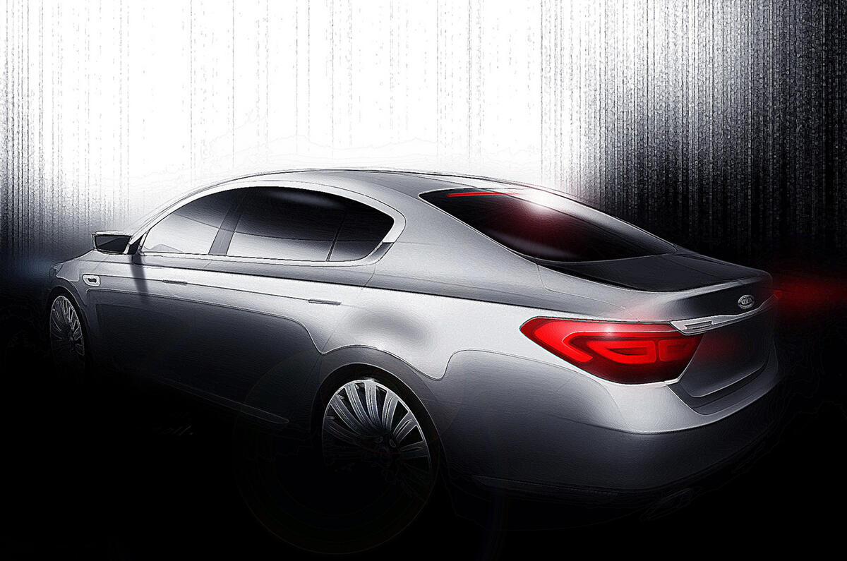 New Kia flagship spied