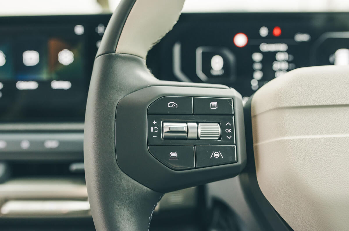 Kia EV3 review 2024 14 steering wheel buttons