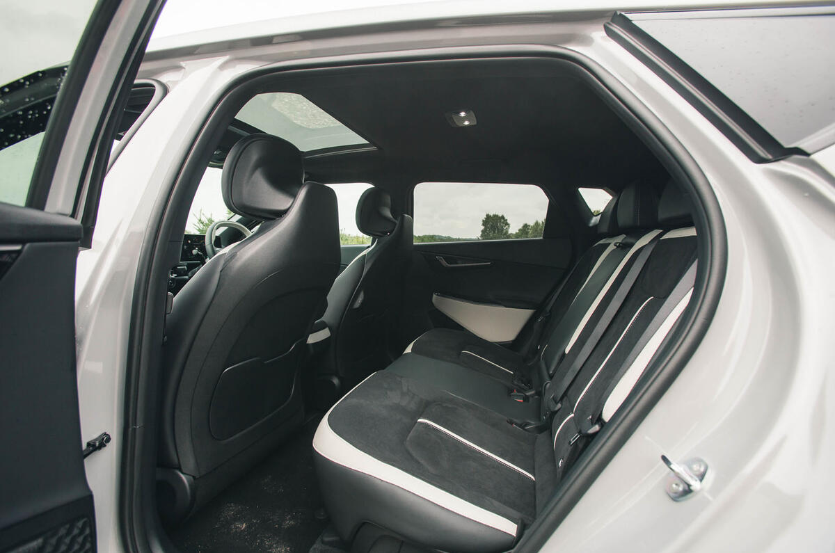 kia ev6 facelift rear seats 2024 jh 34