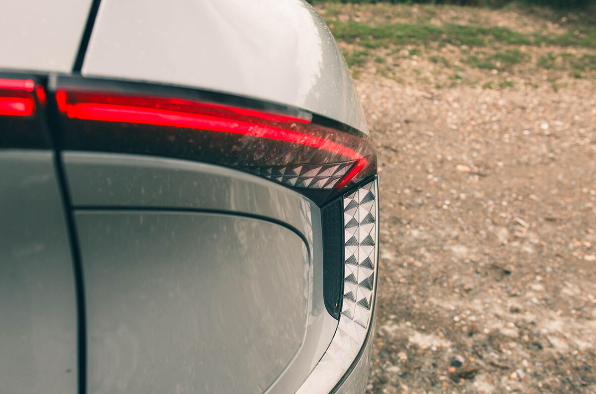 kia ev6 facelift rear light 2024 jh 8