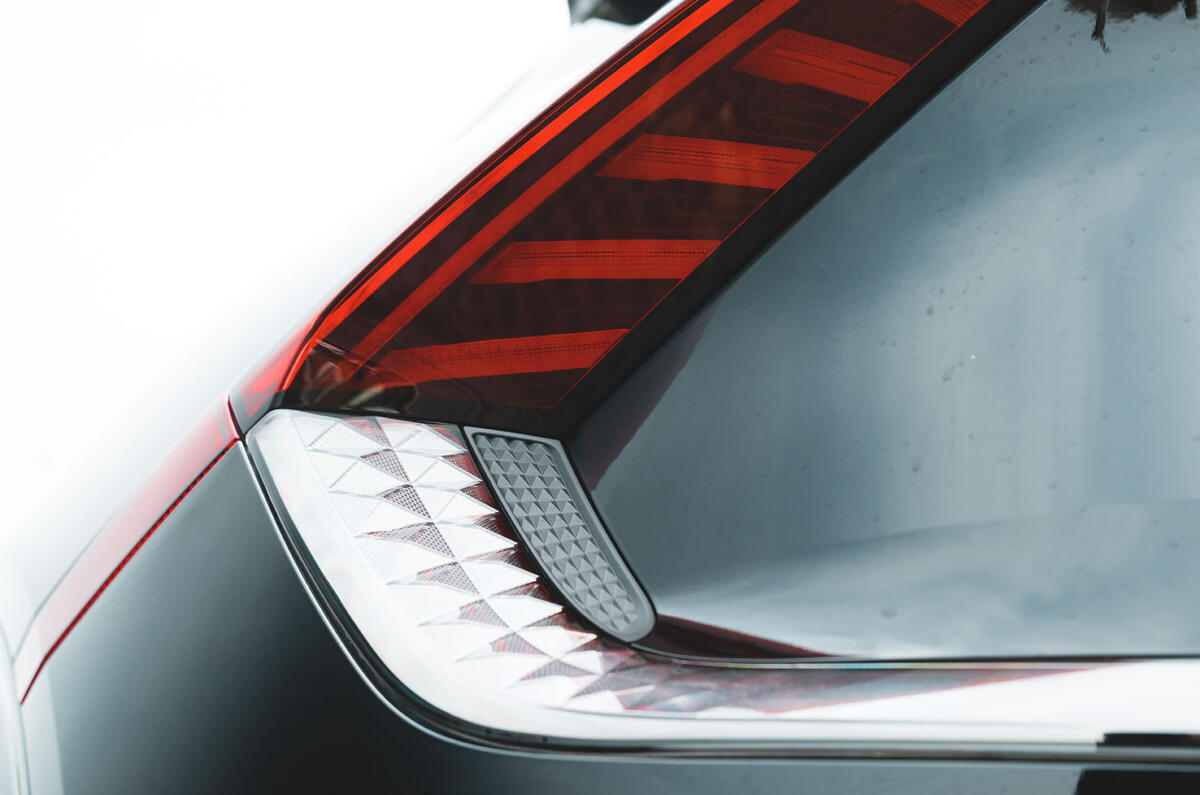 kia ev6 gt review 2023 10 light detail