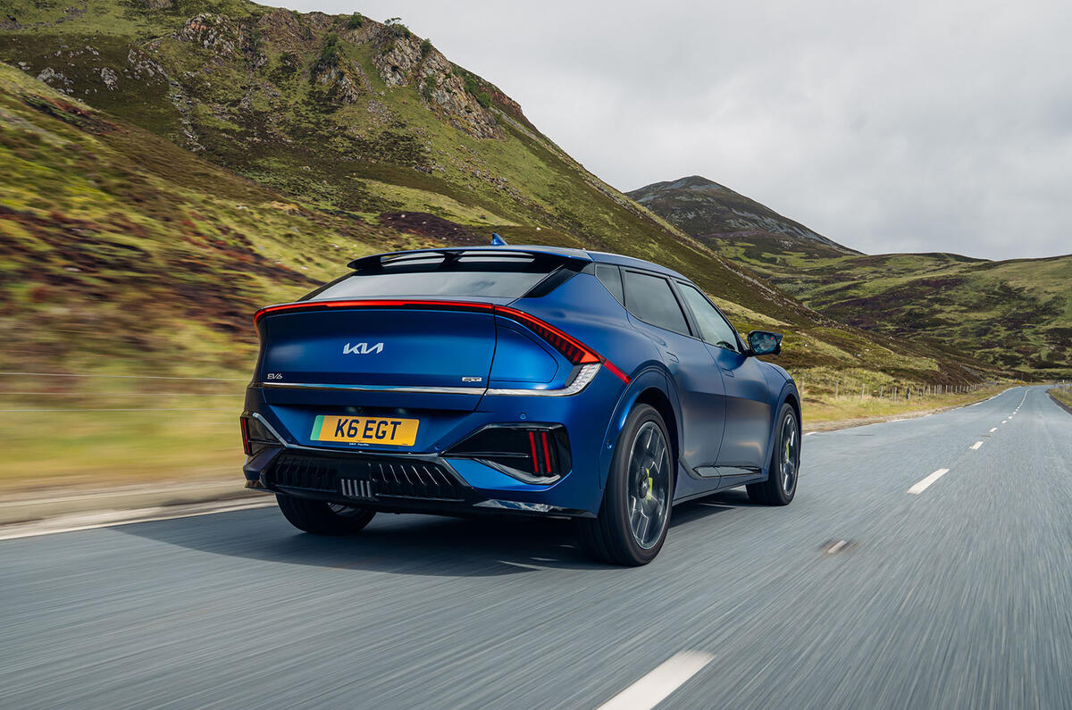 Kia EV6 GT review 2025 03 travelling arrière