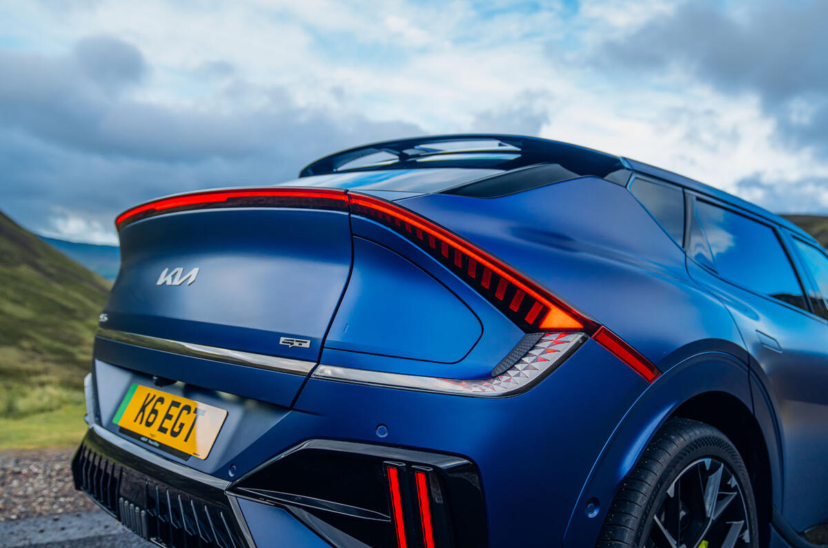 Kia EV6 GT test 2025 08 light design