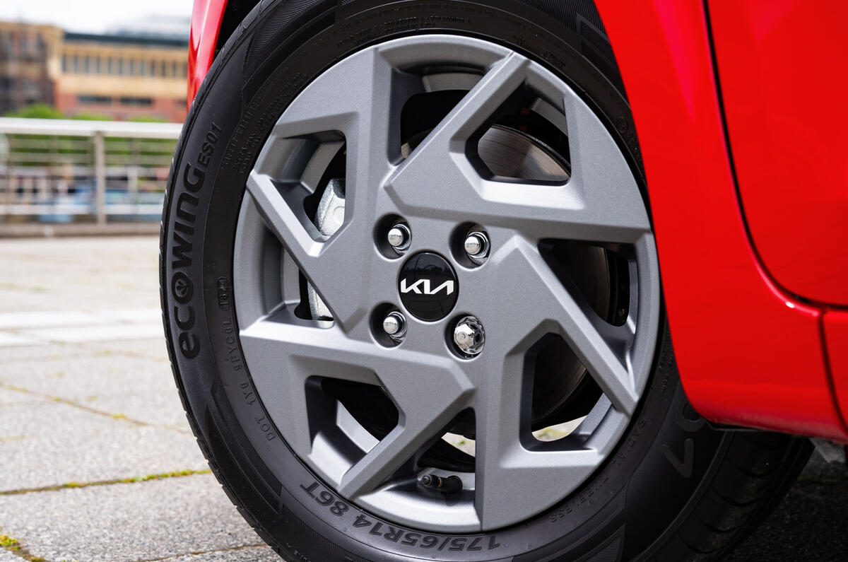 Kia Picanto review 2024 05 wheel