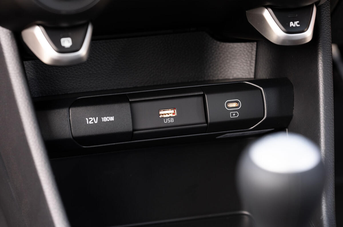 Kia Picanto review 2024 14 connections