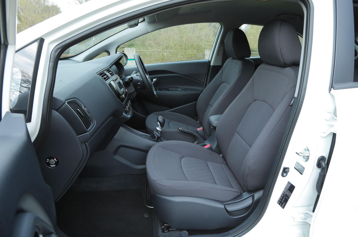 Kia Rio interior