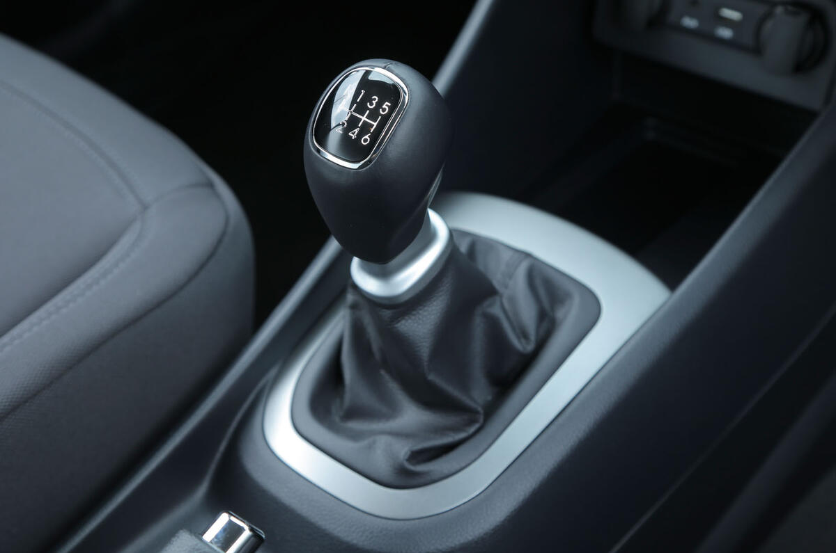 Kia Rio manual gearbox
