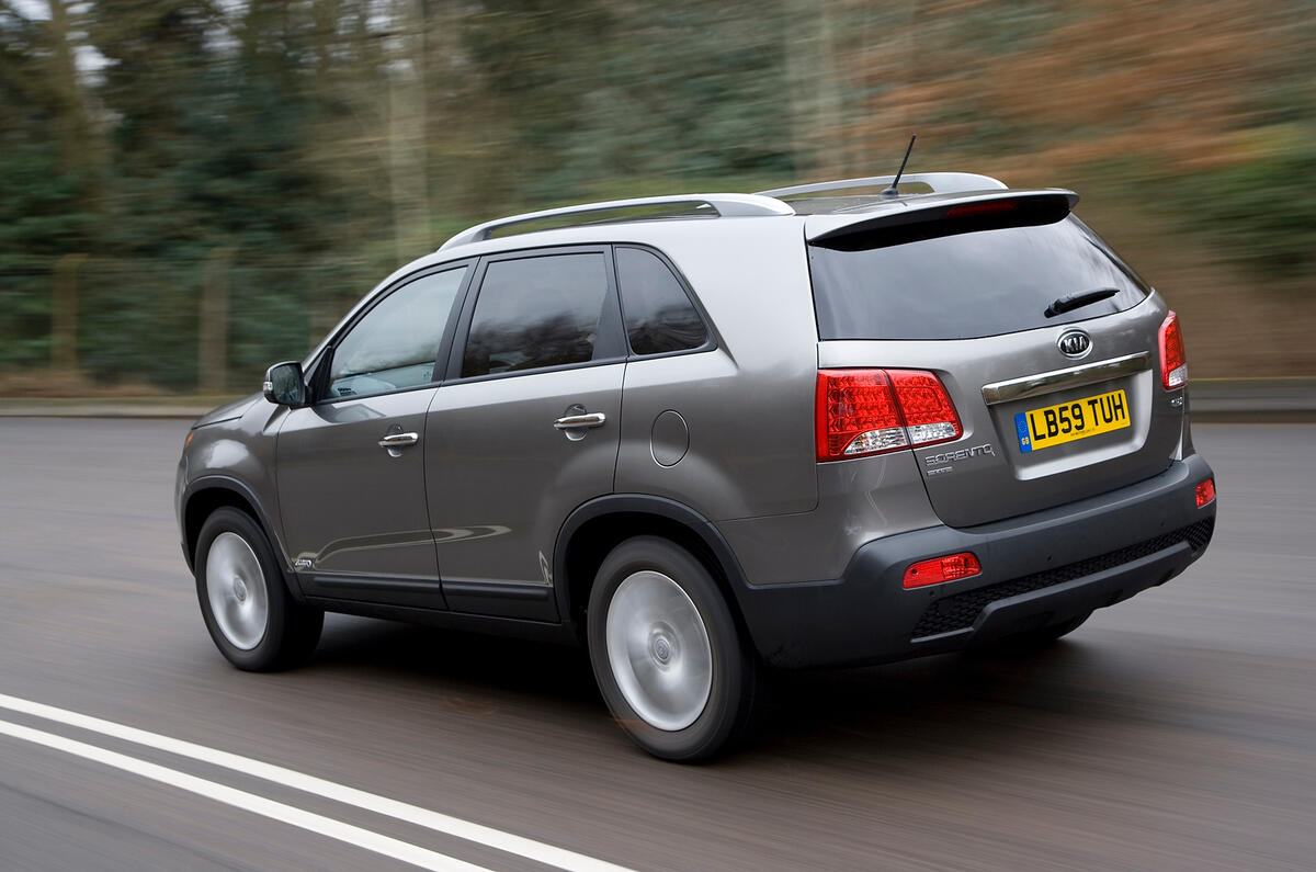 Kia Sorento Interior >> Kia Sorento 2010-2014 Review (2017) | Autocar Kia Sorento Interior >> Kia Sorento 2010-2014 Review (2017) | Autocar