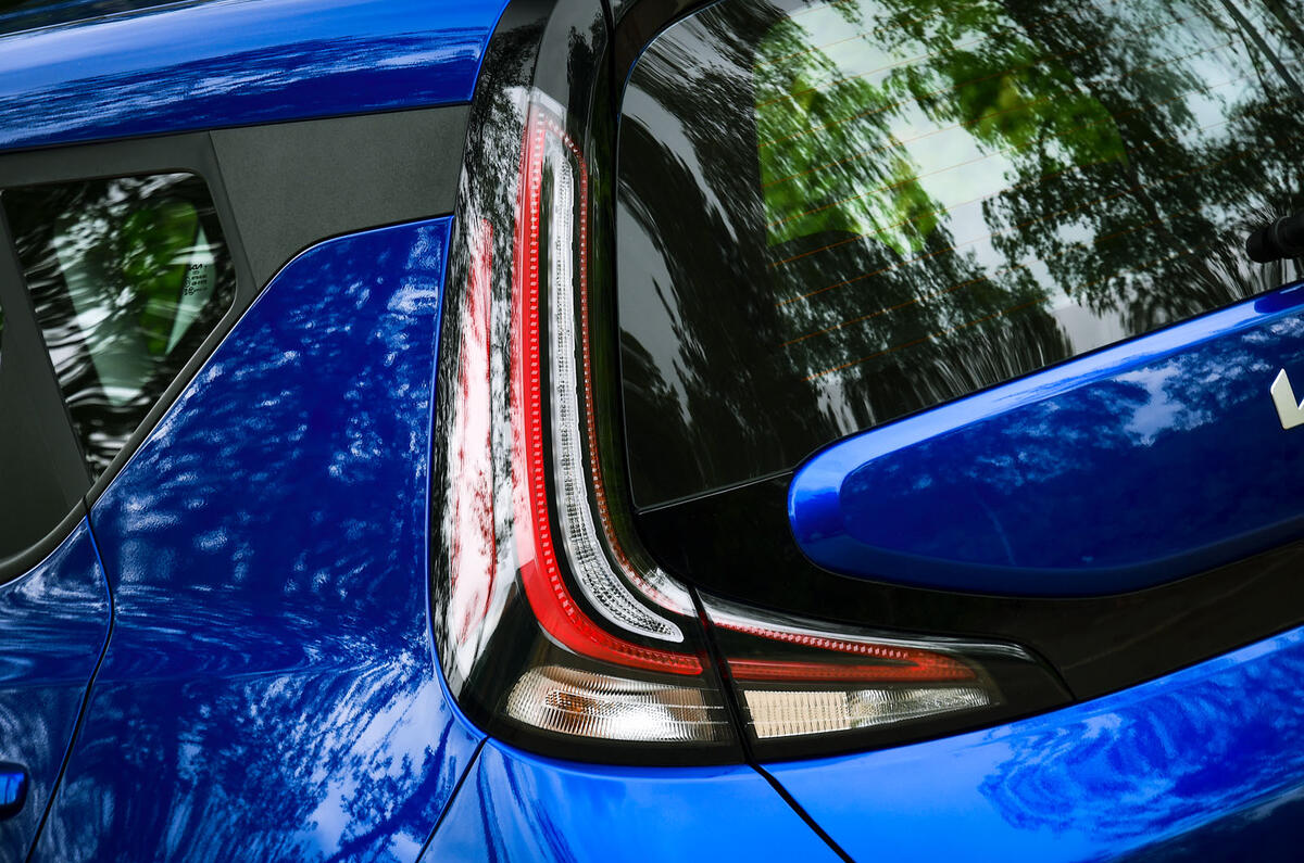kia soul ev review 2023 09 rear light