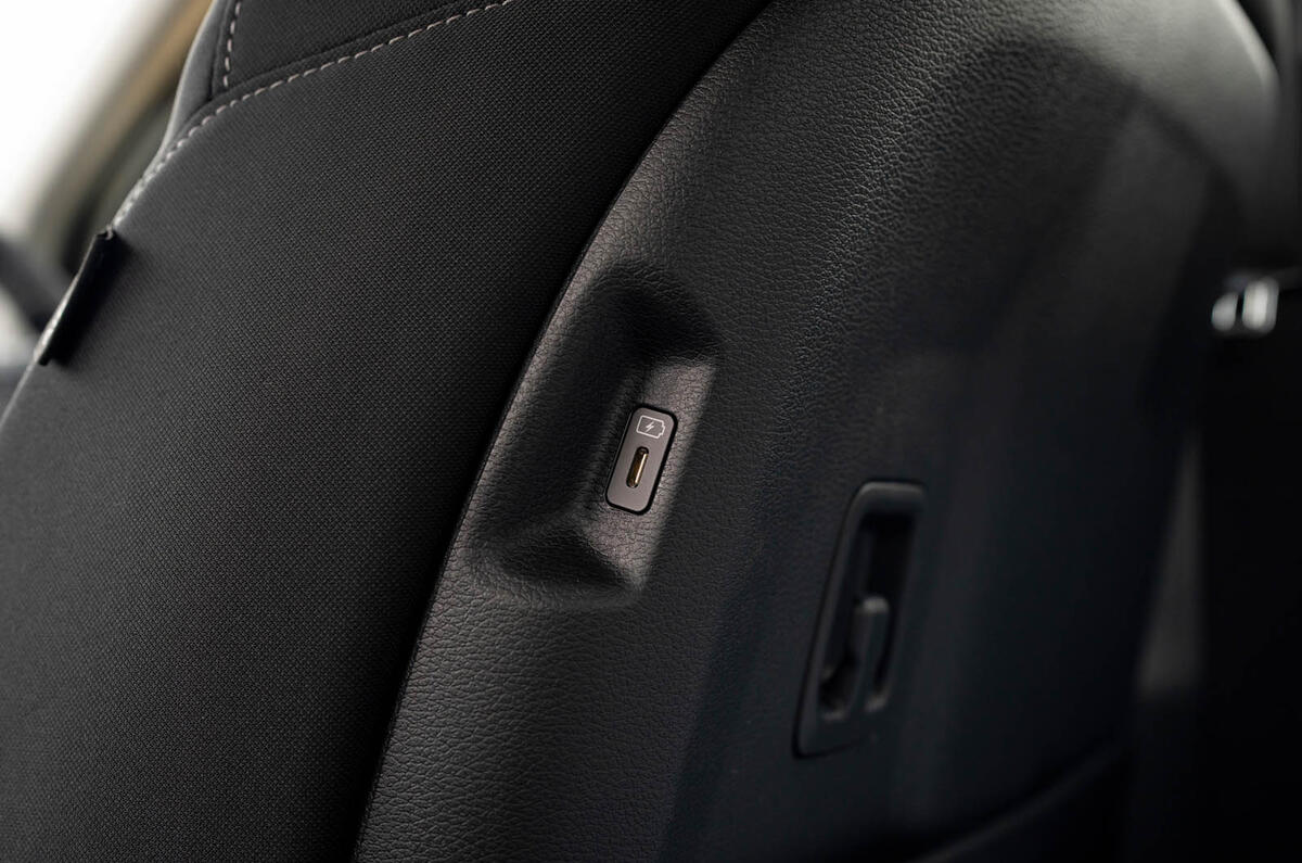 Kia Sportage review 2025 024