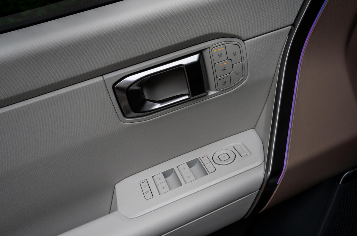 Kia Seltos HEV review 2026 autocar 10 materials