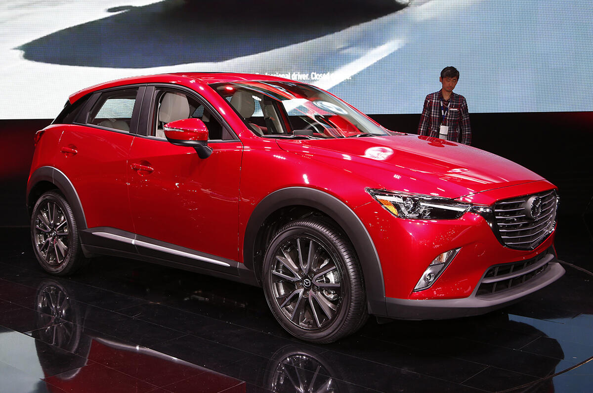 Mazda CX-3 crossover revealed at LA motor show