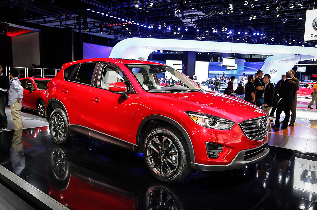 Mazda unveils CX-5 facelift at LA motor show Mazda unveils CX-5 facelift at LA motor show