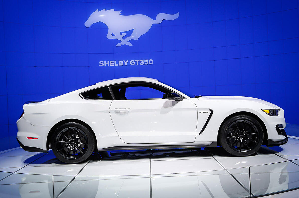no title Ford unleashes extreme Shelby GT350 Mustang