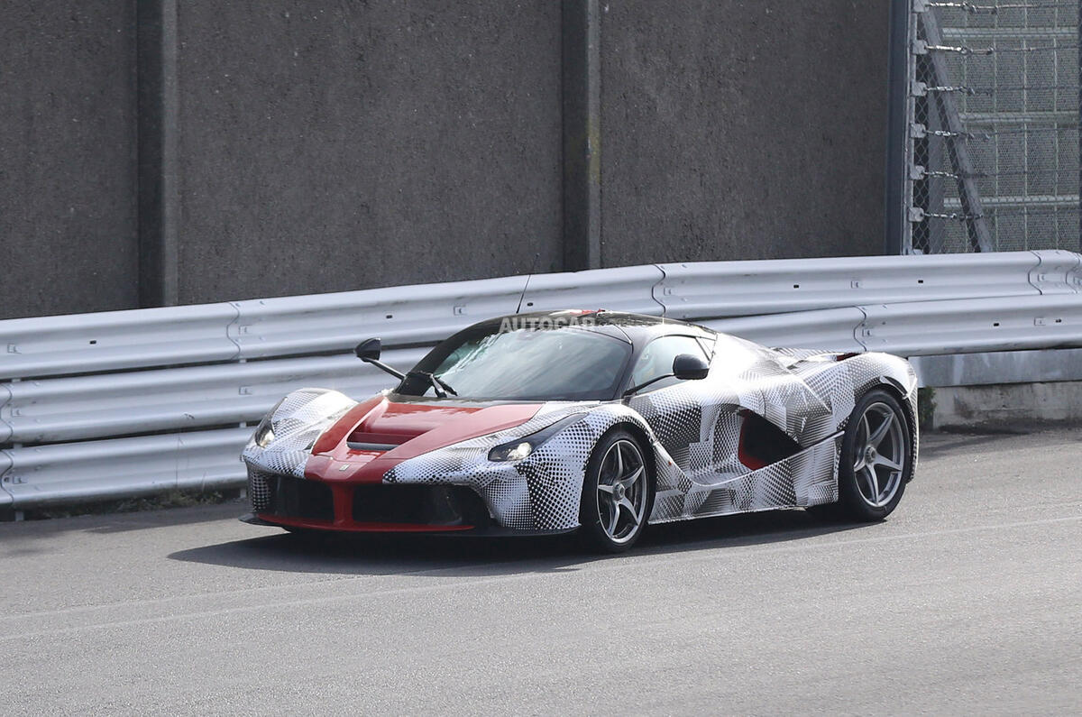 no title Ferrari LaFerrari spotted testing - latest pictures
