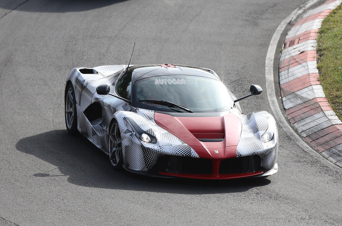 no title Ferrari LaFerrari spotted testing - latest pictures