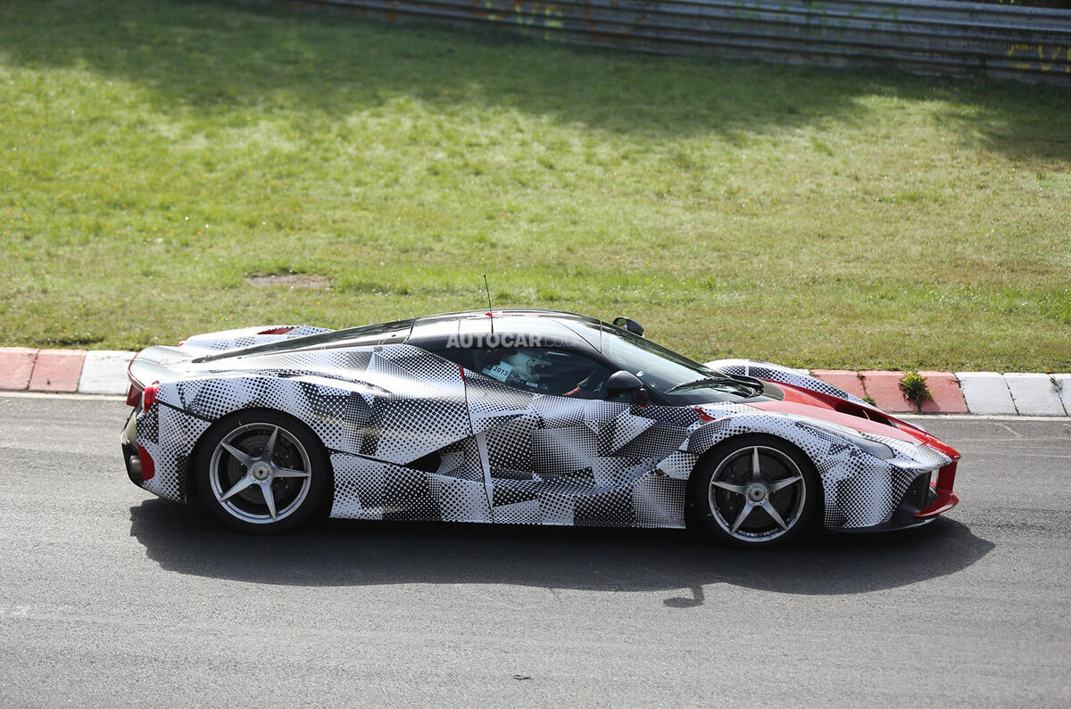 no title Ferrari LaFerrari spotted testing - latest pictures