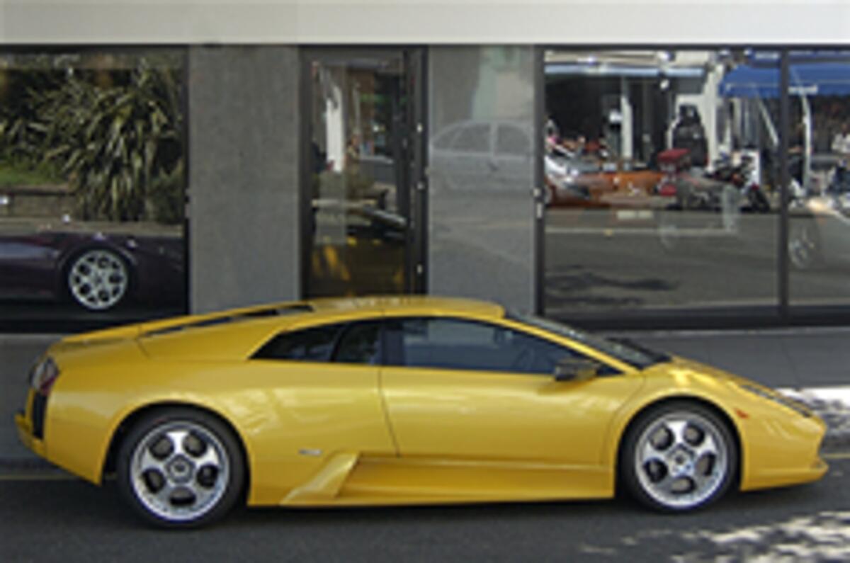 Car dealer takes G20 precautions