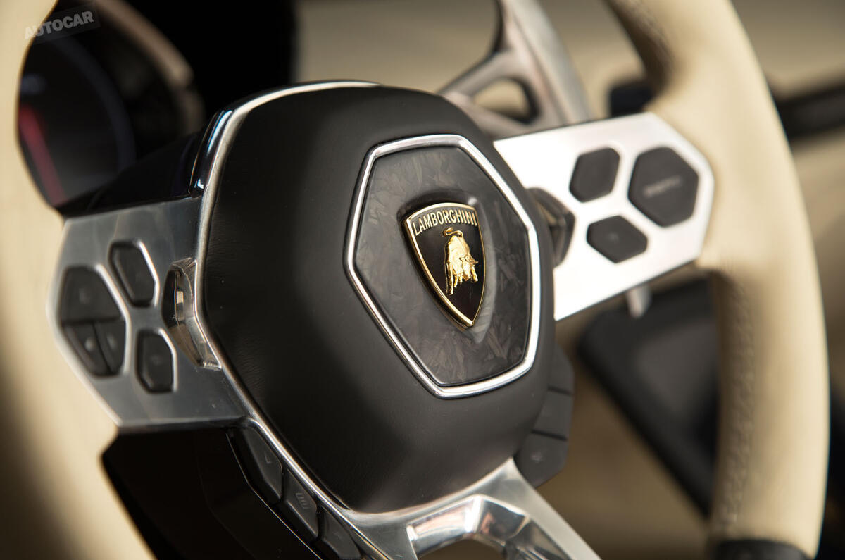 Lamborghini Asterion - exclusive studio pictures