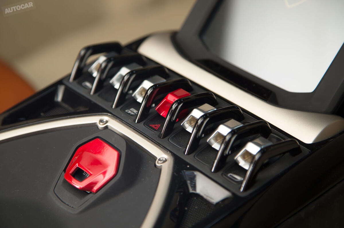 Lamborghini Asterion - exclusive studio pictures