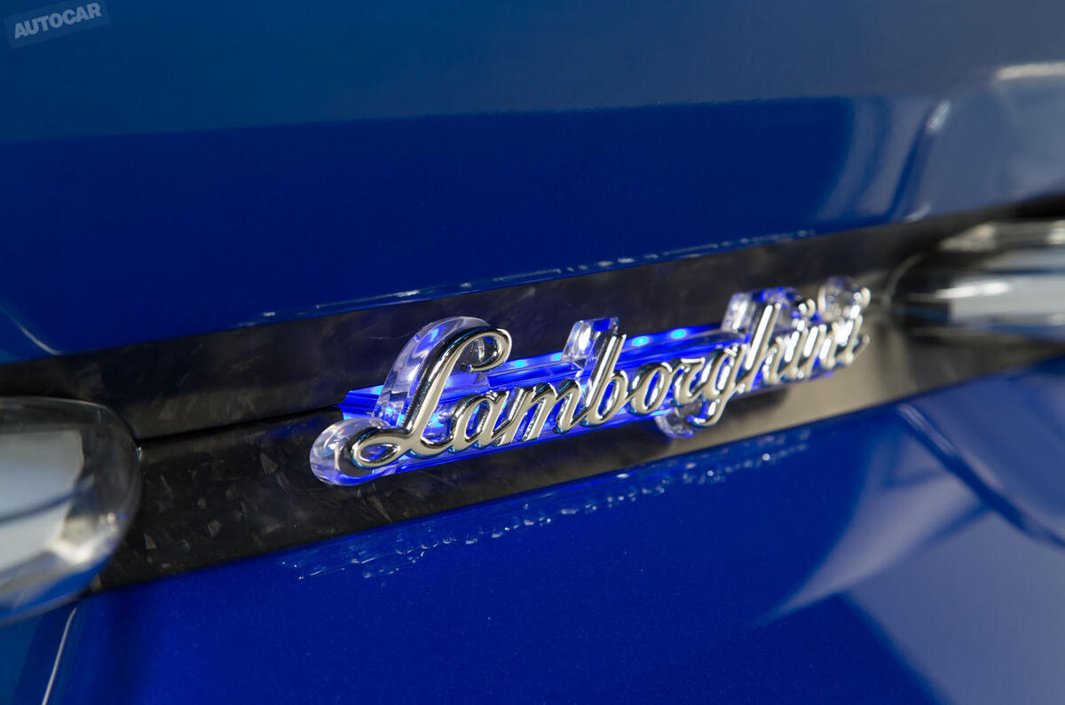 Lamborghini Asterion - exclusive studio pictures