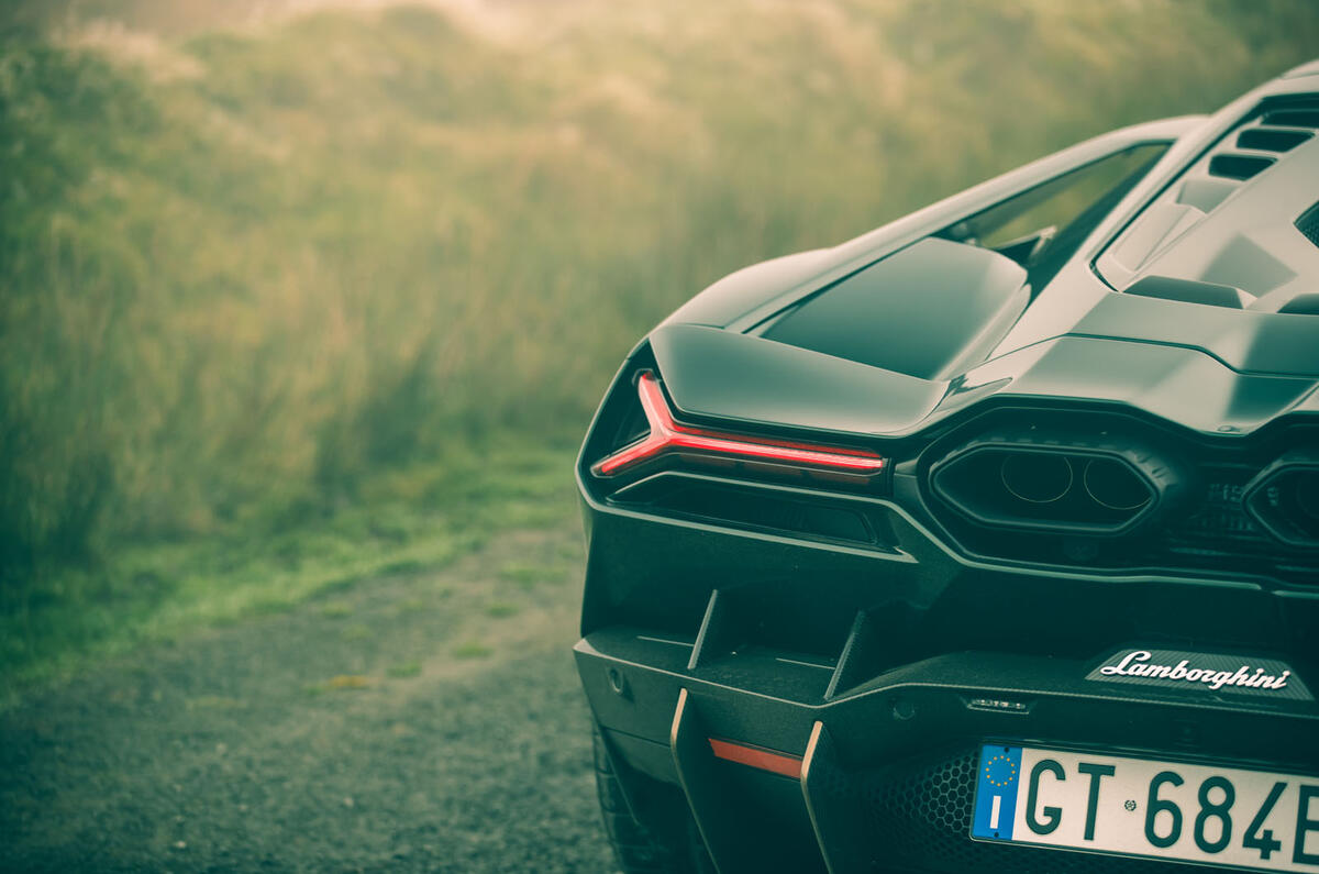 Lamborghini Revuelto review 2024 07