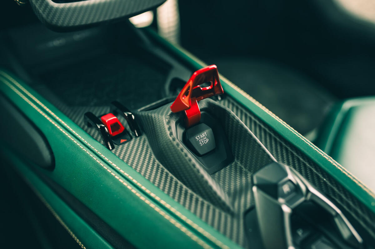 Lamborghini Revuelto review 2024 14