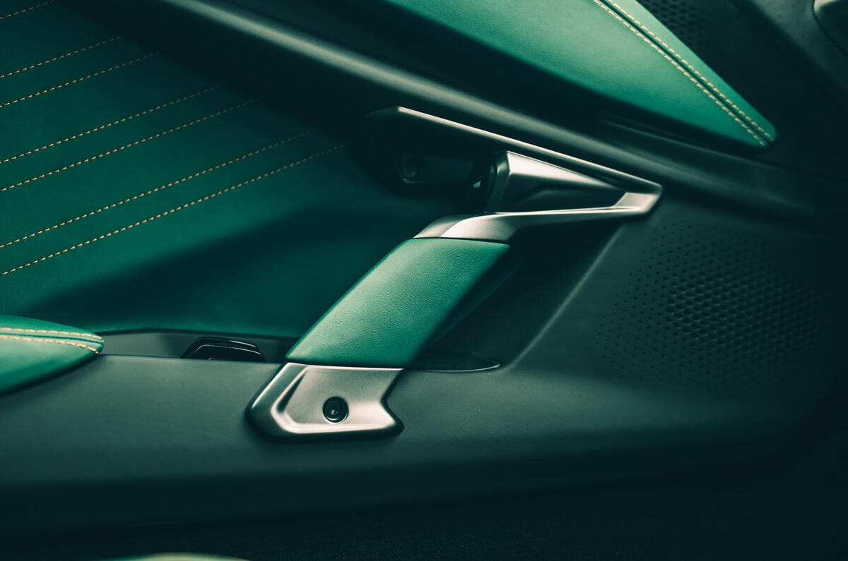 Lamborghini Revuelto review 2024 21