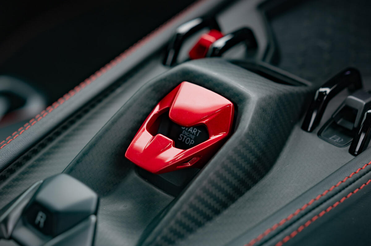 Lamborghini Temerario review 2026 018