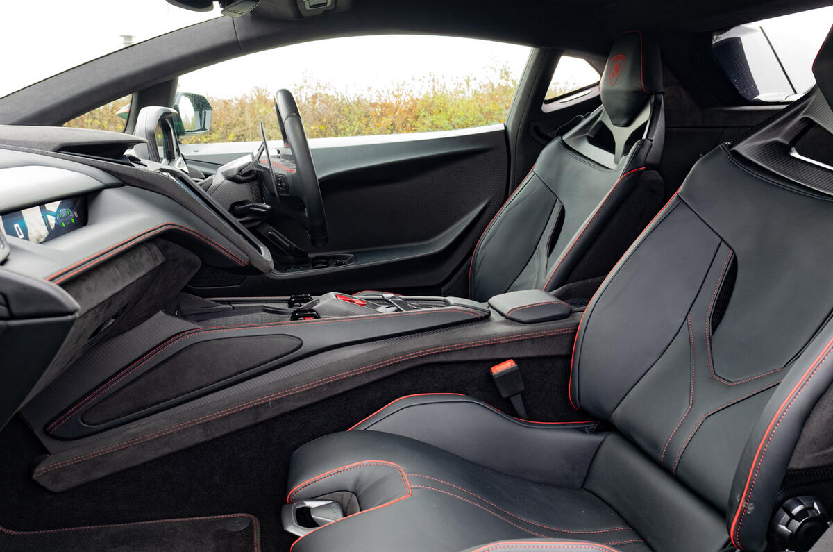 Lamborghini Temerario review 2026 019