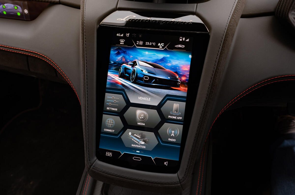 Lamborghini Temerario review 2026 021