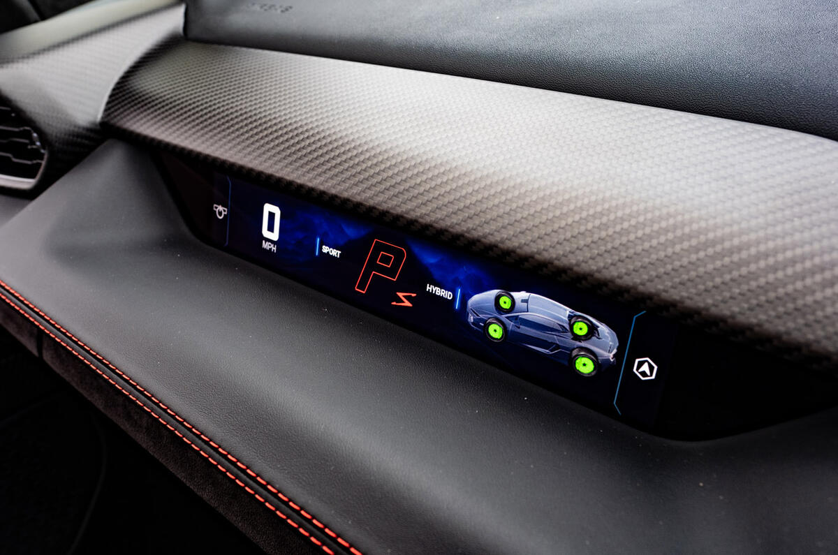 Lamborghini Temerario review 2026 022